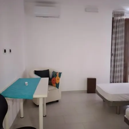 Su Cortile De Antona Vakantiehuis *
